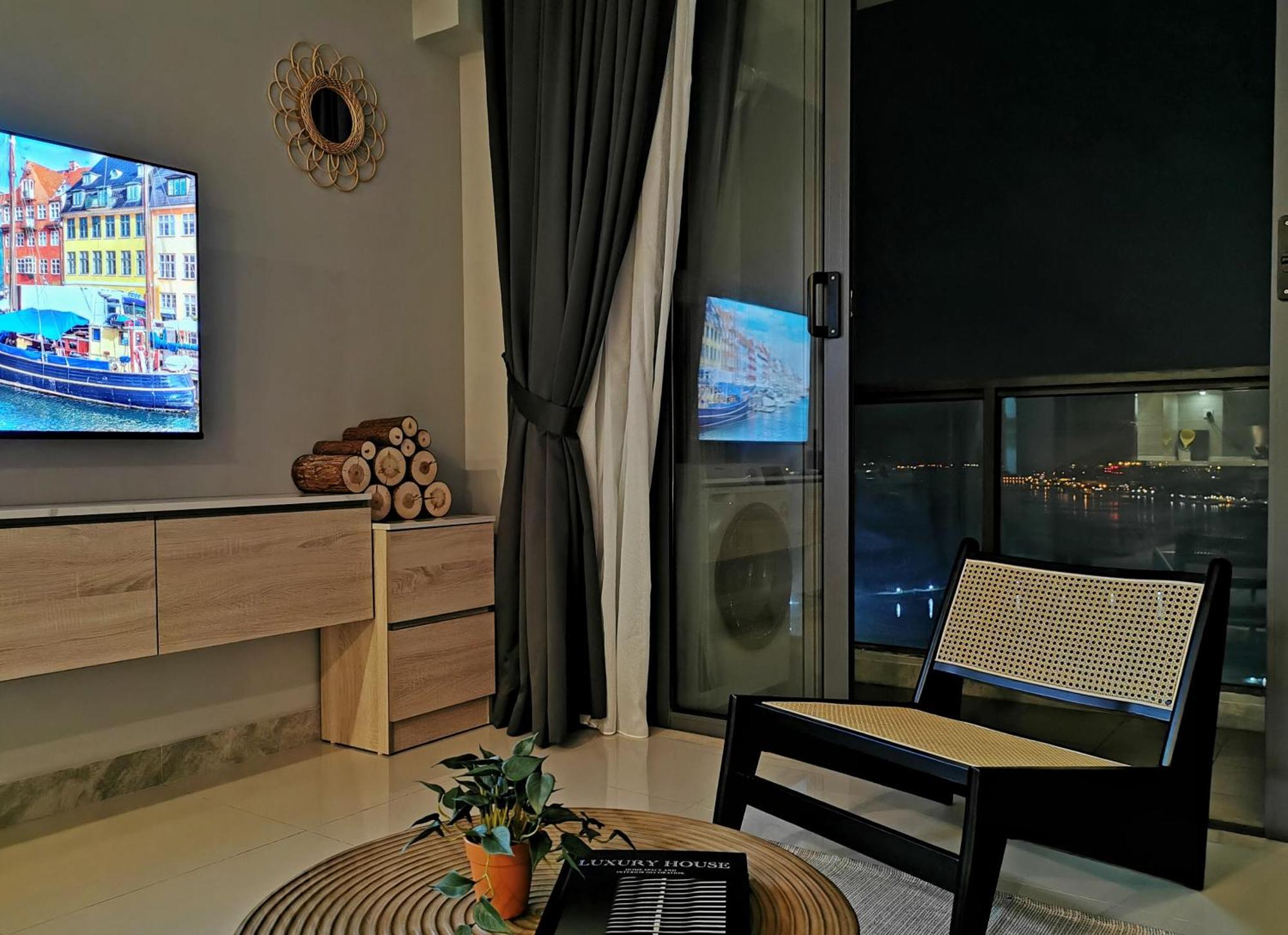 Yussy Homestay At R&F Princess Cove Johor Bahru Exterior foto
